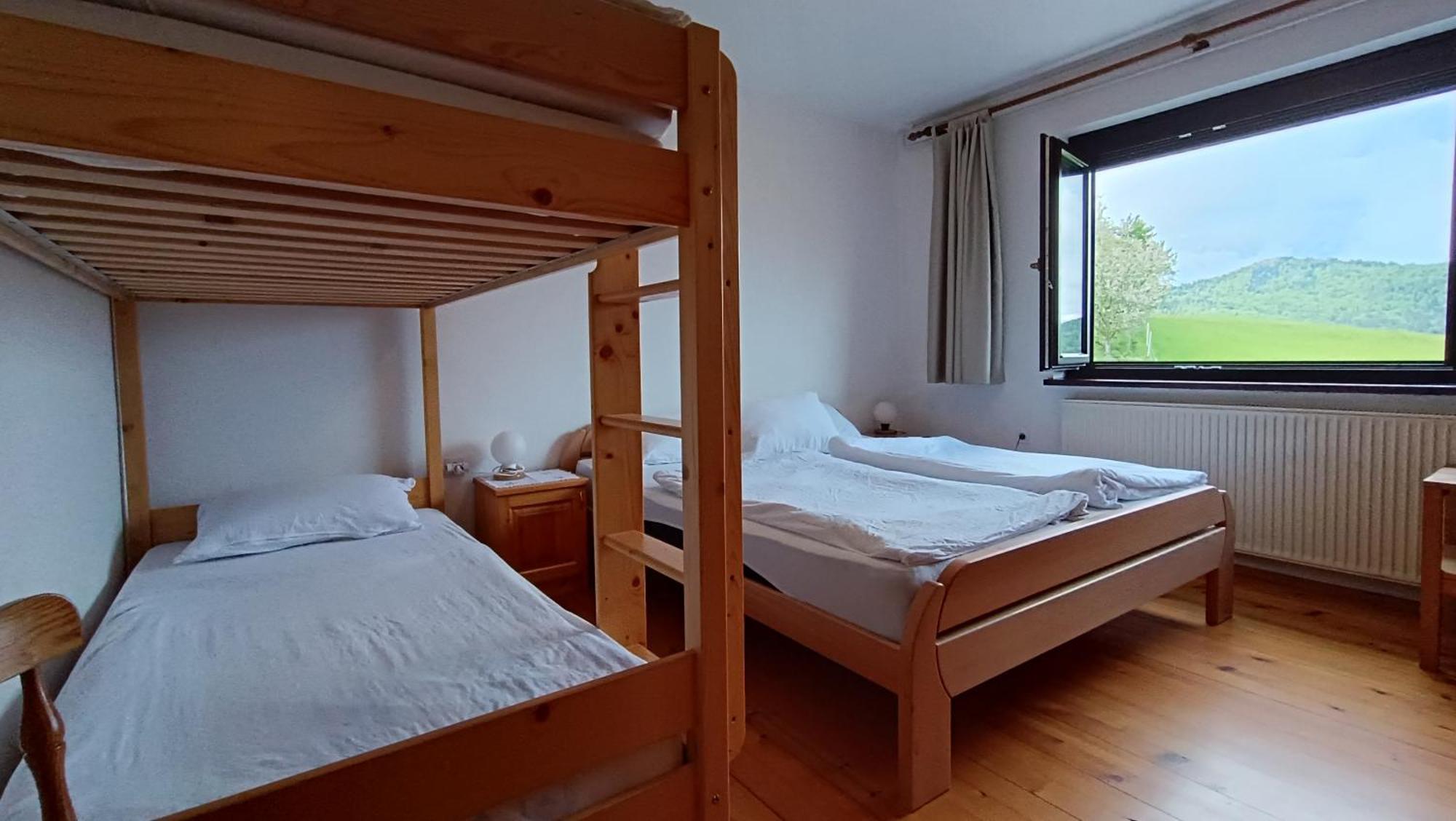 Tourist Farm Strle With Great Local Food Villa Cerknica Exterior photo